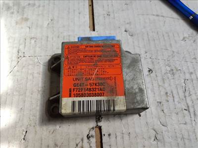 MAZDA 626 V Station Wagon GW Légzsák Elektronika (32654) GE4T57K30C