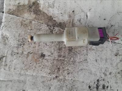 AUDI A6 4B, C5 Fék Pedál Kapcsoló (47691)