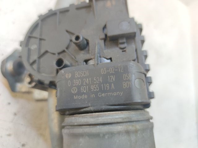 VW POLO IV Első Ablaktörlő Szerkezet Motorral 3. kép