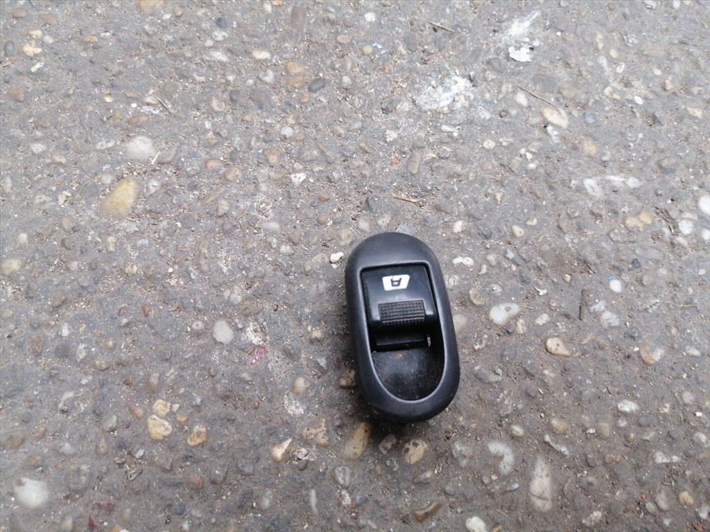 CITROËN C3 Pluriel HB_ Ablakemelő Kapcsoló (Pozíciófüggetlen) (10677) 1. kép