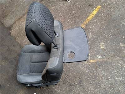 RENAULT ESPACE IV JK0/1_ Jobb első Ülés (38670)