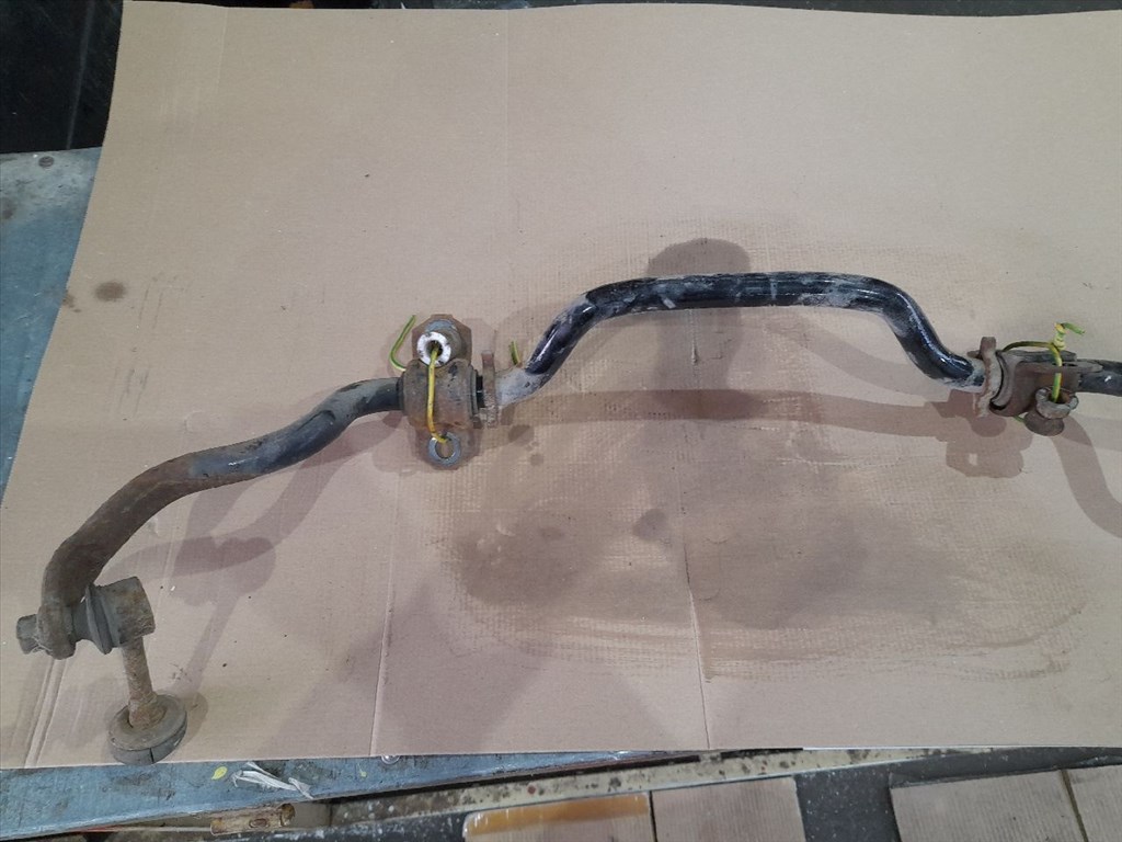 TOYOTA RAV 4 III ACA3_, ACE_, ALA3_, GSA3_, ZSA3_ Hátsó Vízszintes Stabilizátor Rúd (44100) 1. kép