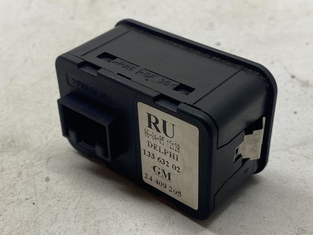 OPEL CORSA C Bal első Ablakemelő Kapcsoló 2. kép