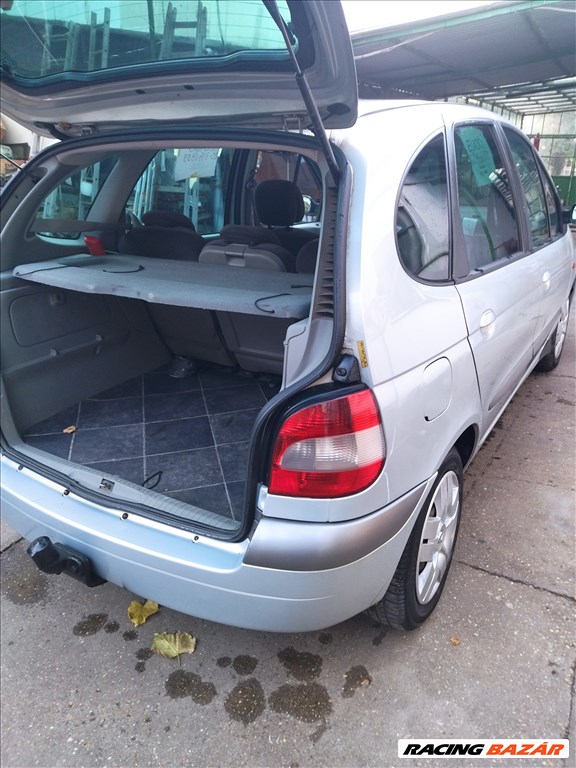 Eladó Renault Scénic 1.9 dTi (1870 cm³, 80 PS) 2. kép