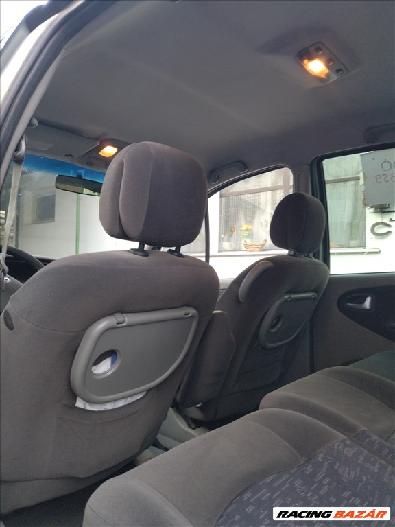 Eladó Renault Scénic 1.9 dTi (1870 cm³, 80 PS) 3. kép