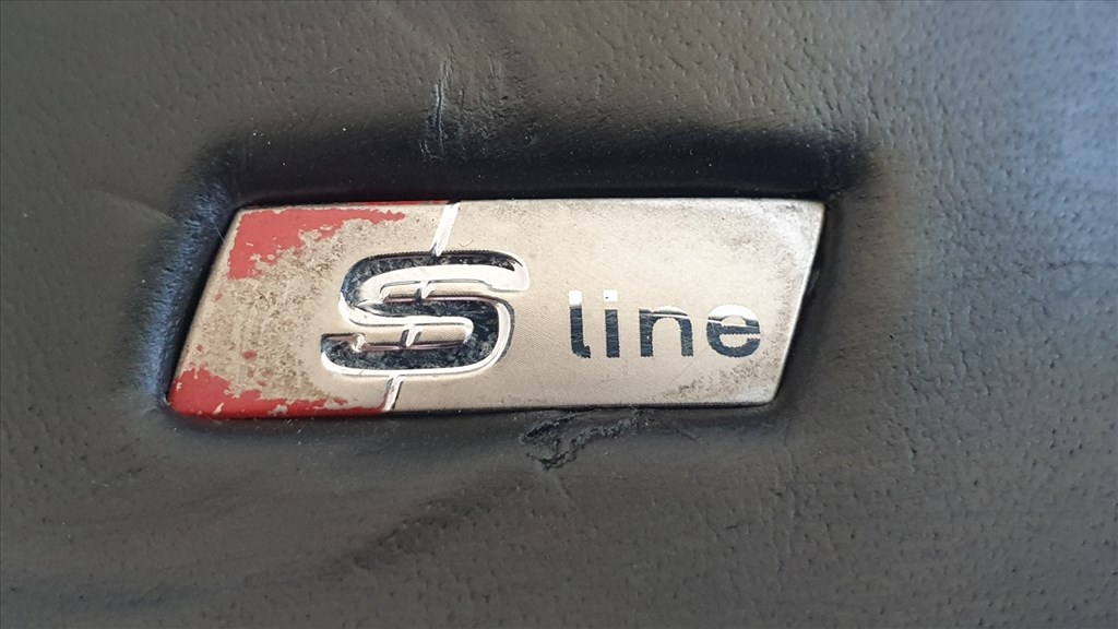 509796 Audi A3, A4, A6, S-LINE Kormány, 2007, Bőrkormány, Kormányváltós 8P0419091 3. kép