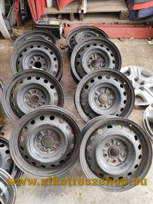 TOYOTA 5x114.3 16" ET39 lemezfelni 