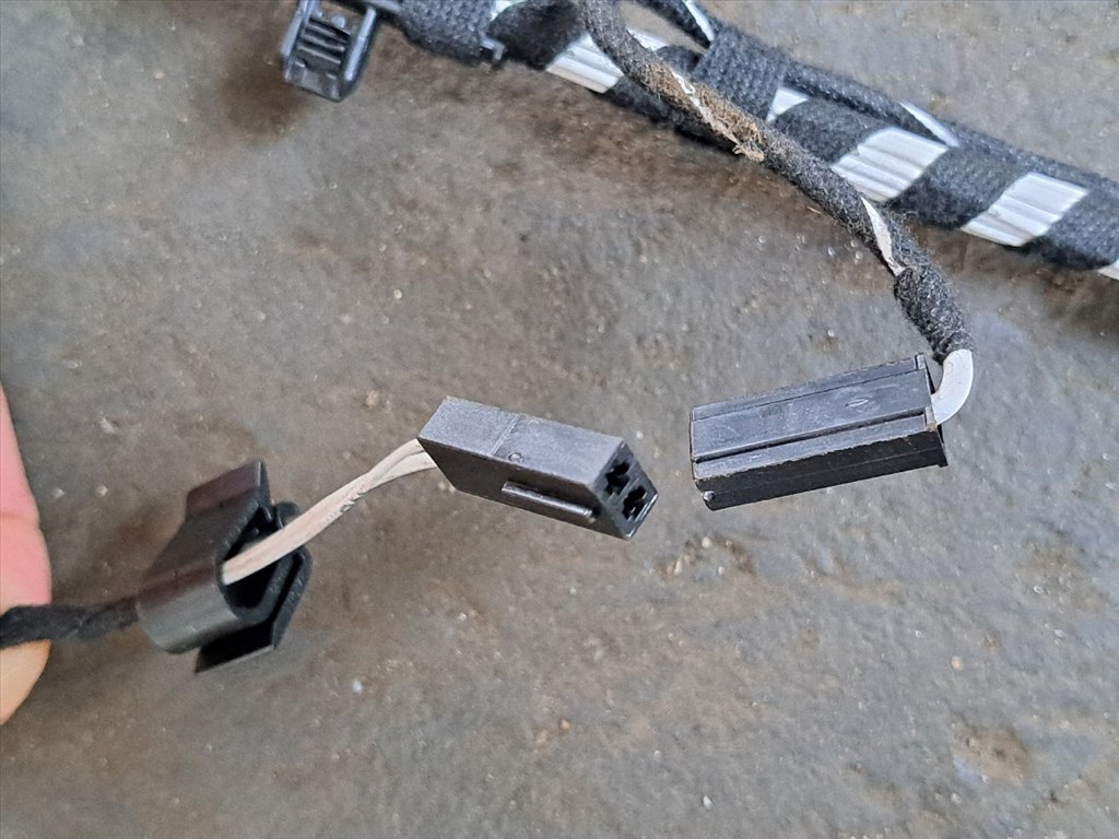 VW GOLF VI 5K1 Csomagtérajtó Kábelköteg (36667) 5K6 971 147 N 5. kép