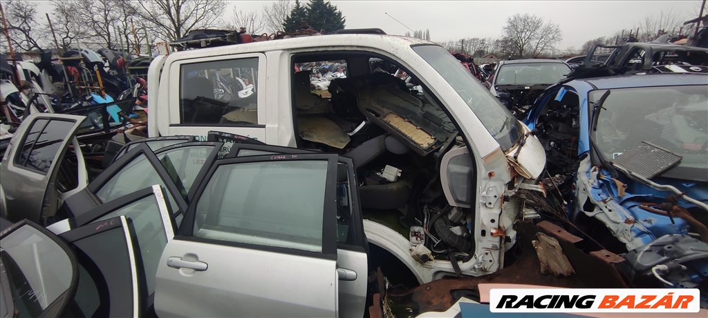 Kia K2500 Fűlke üres karosszèria 3. kép