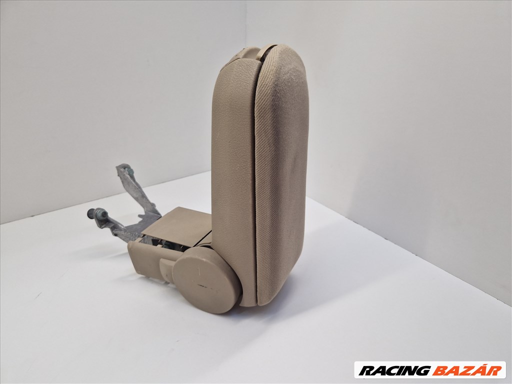 Volkswagen Golf IV, Volkswagen Bora vaj szövet könyöklő 2. kép