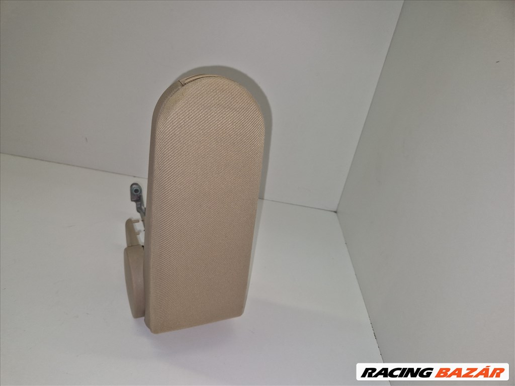 Volkswagen Golf IV, Volkswagen Bora vaj szövet könyöklő 3. kép