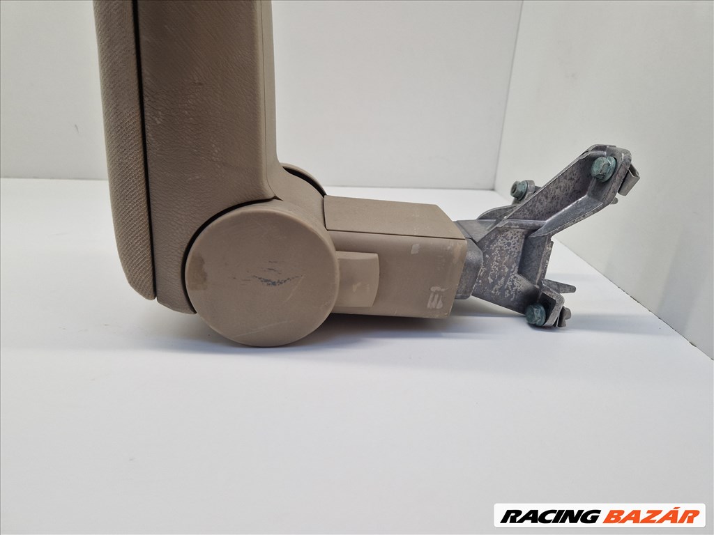 Volkswagen Golf IV, Volkswagen Bora vaj szövet könyöklő 6. kép