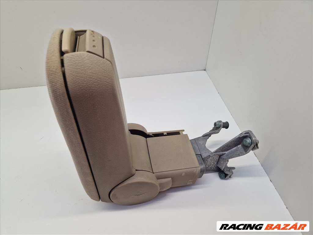 Volkswagen Golf IV, Volkswagen Bora vaj szövet könyöklő 7. kép