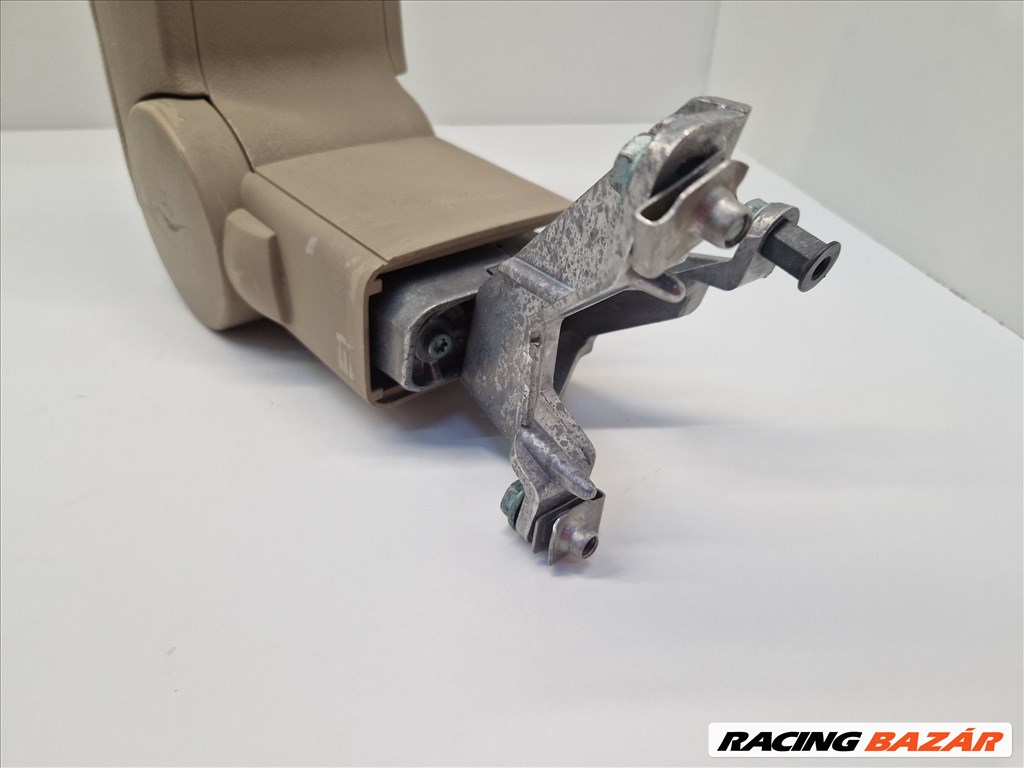 Volkswagen Golf IV, Volkswagen Bora vaj szövet könyöklő 8. kép