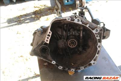 Toyota Yaris 2 1.3B 2SZ 2006-2011 sebességváltó man 5 seb (404)