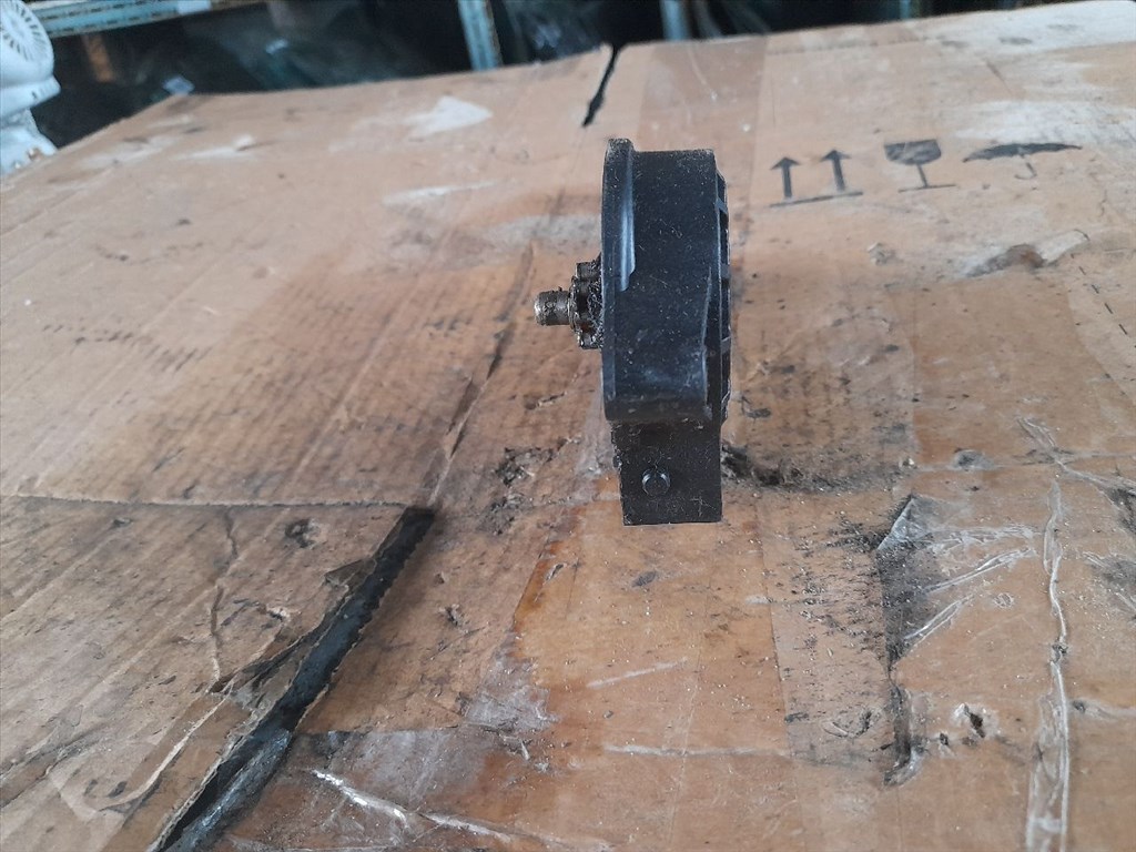 HYUNDAI TRAJET FO Bal első Ablakemelő Elektronika (45628) 4. kép