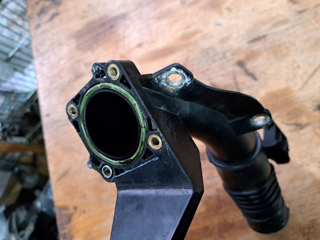 FORD C-MAX II  Turbócső (34943) AV6Q9351BB, DV6DTED (T3DA/B) 6. kép