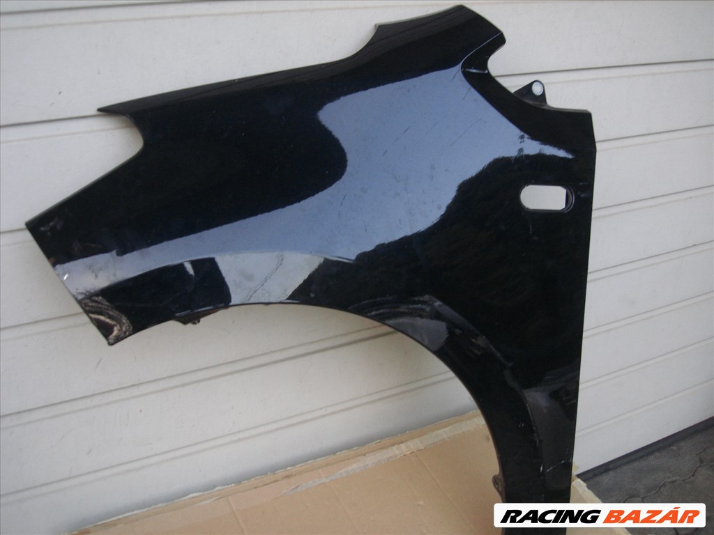 VW UP Seat MII Skoda Citigo Bal első Sárvédő 1S0821105 2011-től 2. kép