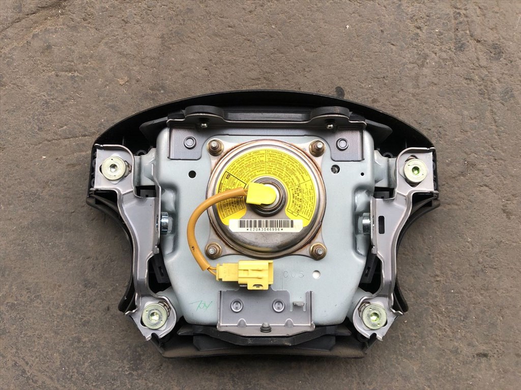 TOYOTA AVENSIS VERSO _CLM2_, _ACM2_ Kormánylégzsák (02108) 2. kép
