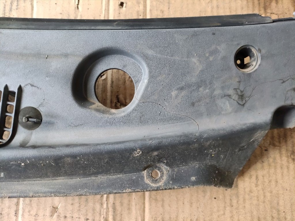 SSANGYONG RODIUS  Levélrács (31859) 79410-21000 5. kép