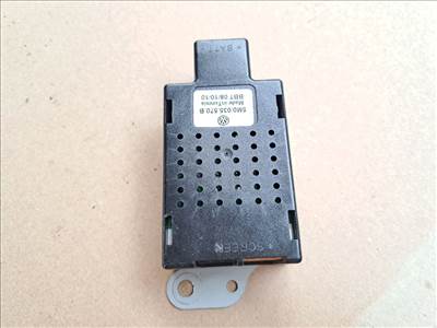 VW GOLF VI 5K1 Antenna Erősítő (36671) 5M0035570B