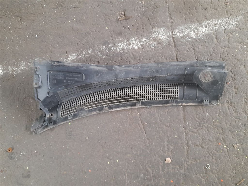 HYUNDAI TRAJET FO Levélrács (45727) 86160-3A003 1. kép