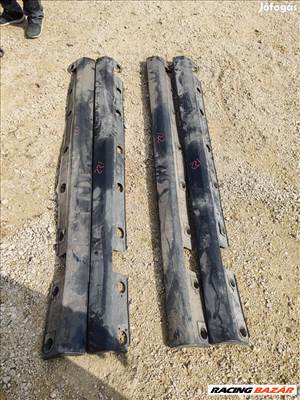 Mercedes  S W221 küszöb  a2216900140