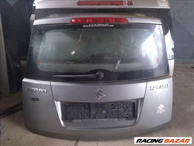 Suzuki Splash csomagtérajtó üresen
