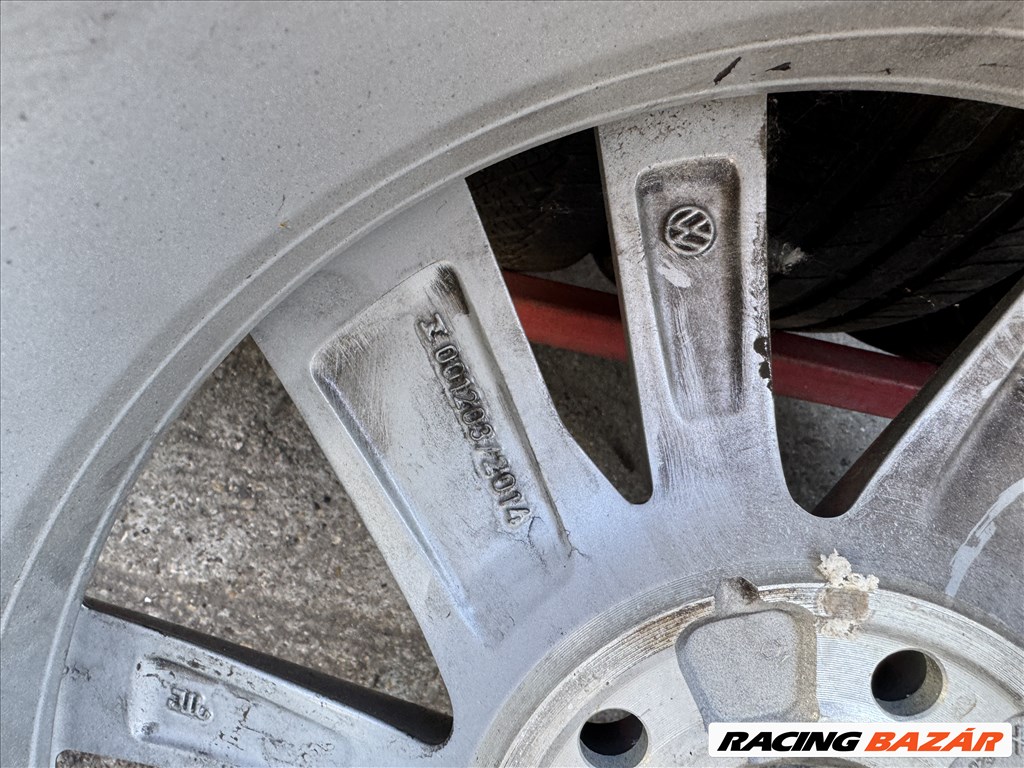 Volkswagen Touran gyári 6,5X16-os 5X112-es ET48 könnyűfém felni garnitura eladó 6. kép