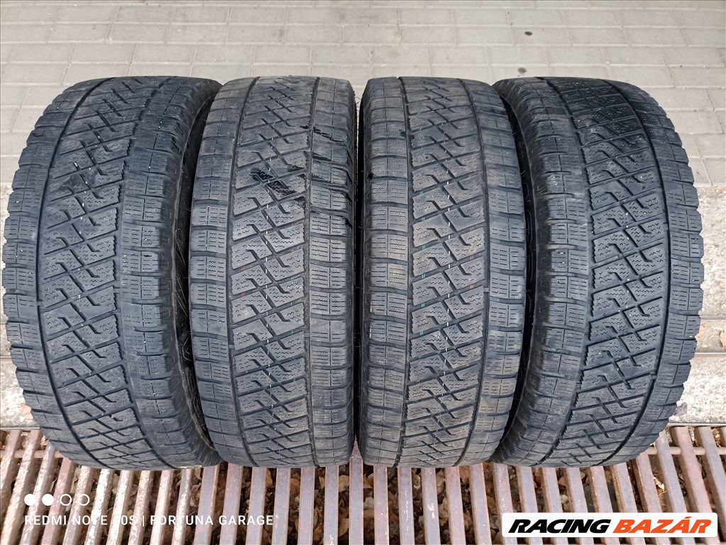 235/65 R16"C Lassa használt kisteher garnitúra 1. kép