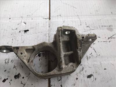 RENAULT ESPACE IV JK0/1_ Motor Tartó Bak (Fém) (33139) 178104