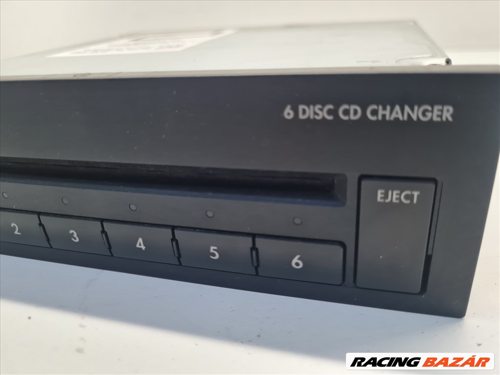 Volkswagen Golf IV CD tár 3b7035110 3. kép