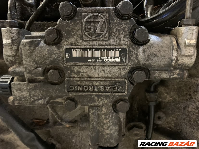 Iveco Eurocargo automata sebességváltó ZF 6S700TO zf6s700to 3. kép