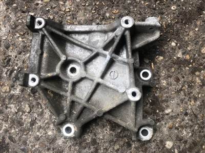 MITSUBISHI LANCER Kombi CS_W Klímakompresszor Tartó Bak (07054) MR360566, CAB116A057