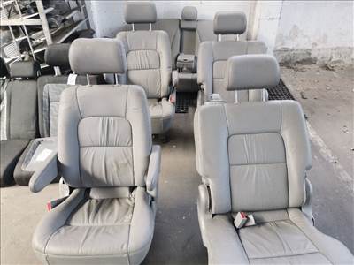 KIA CARNIVAL II GQ Ülés Szett (08348)