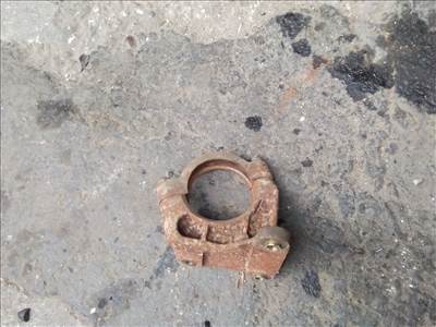 OPEL ZAFIRA A F75_ Jobb első Féltengely Tartó (11765)