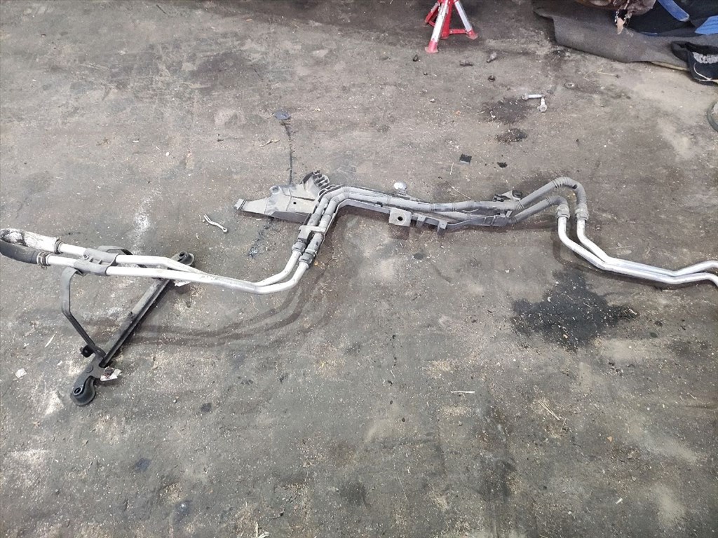 RENAULT ESPACE IV JK0/1_ Vízcső (33970) 8200189697 1. kép