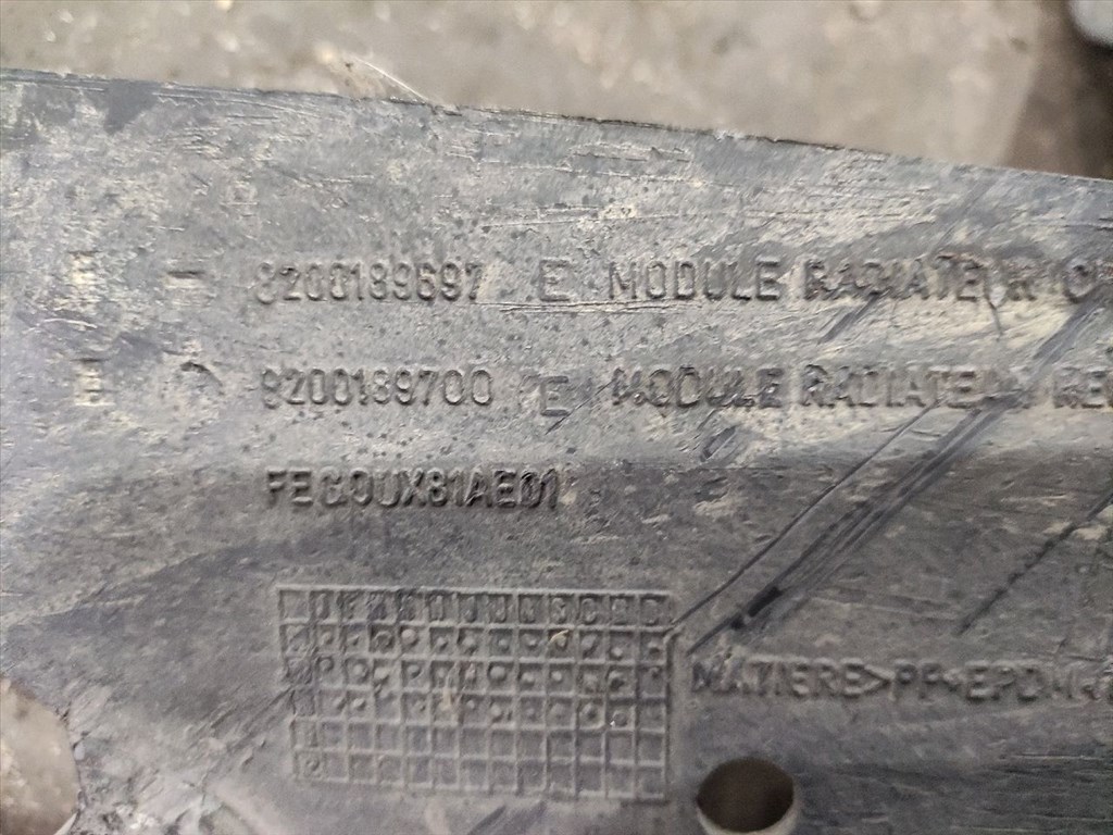 RENAULT ESPACE IV JK0/1_ Vízcső (33970) 8200189697 3. kép