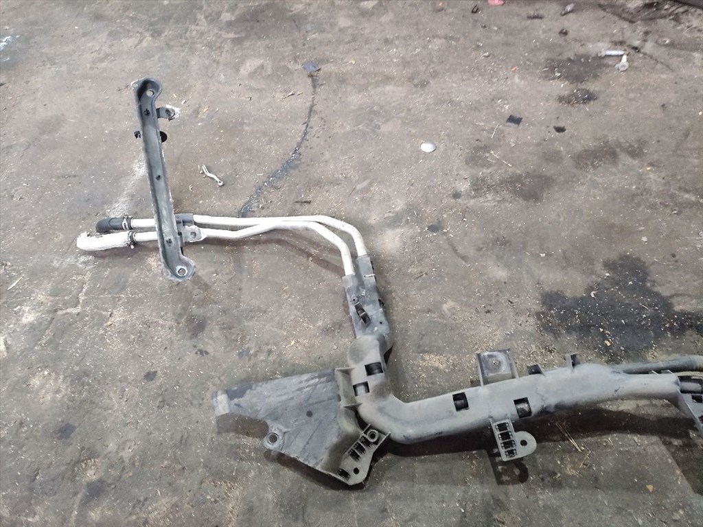 RENAULT ESPACE IV JK0/1_ Vízcső (33970) 8200189697 4. kép