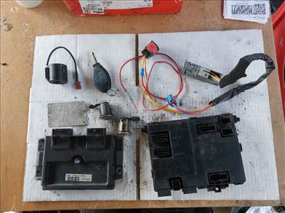 CITROËN XANTIA Break X2 Motorvezérlő (16943) 222970286