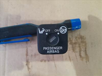 TOYOTA RAV 4 III ACA3_, ACE_, ALA3_, GSA3_, ZSA3_ Légzsák Kapcsoló (44207) 167-2173