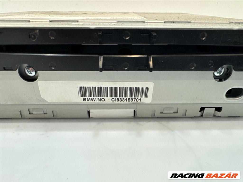 BMW X3 F25 kis CIC navigáció fejegység 9331597 al2026e0152296 7. kép