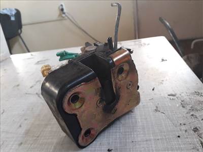 CHRYSLER PT CRUISER PT_ Bal hátsó Ajtózár (15343)