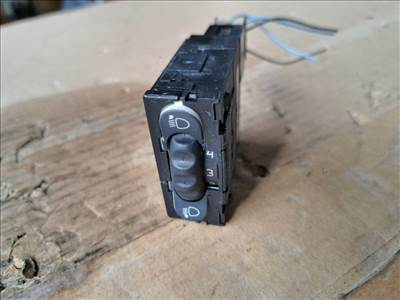 RENAULT CLIO II BB0/1/2_, CB0/1/2_ Fényszórómagasság Állító Kapcsoló (36375) 8200060042