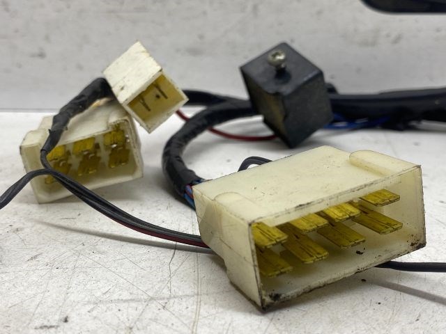 LADA NIVA Komplett Kormánykapcsoló (Bajuszkapcsoló) 5. kép