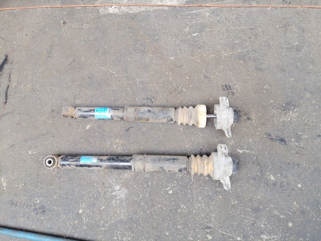 OPEL CORSA C F08, F68 Hátsó Lengéscsillapító Pár (09229) 1. kép