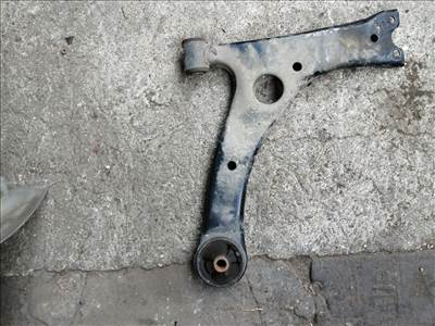 TOYOTA PRIUS ZVW3_ Jobb első Lengőkar (09019)