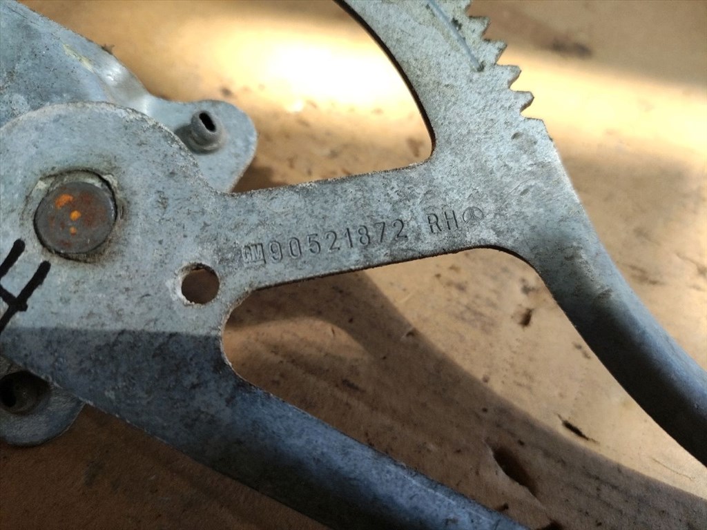 OPEL ASTRA G Ferdehátú F48_, F08_ Jobb hátsó Ablakemelő Szerkezet (Mechanikus) (32373) 90521872 3. kép