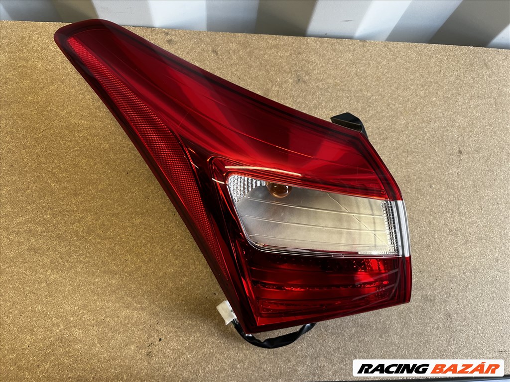 Hyundai i30 II (GD) bal hátsó lámpa 92401a50 2. kép