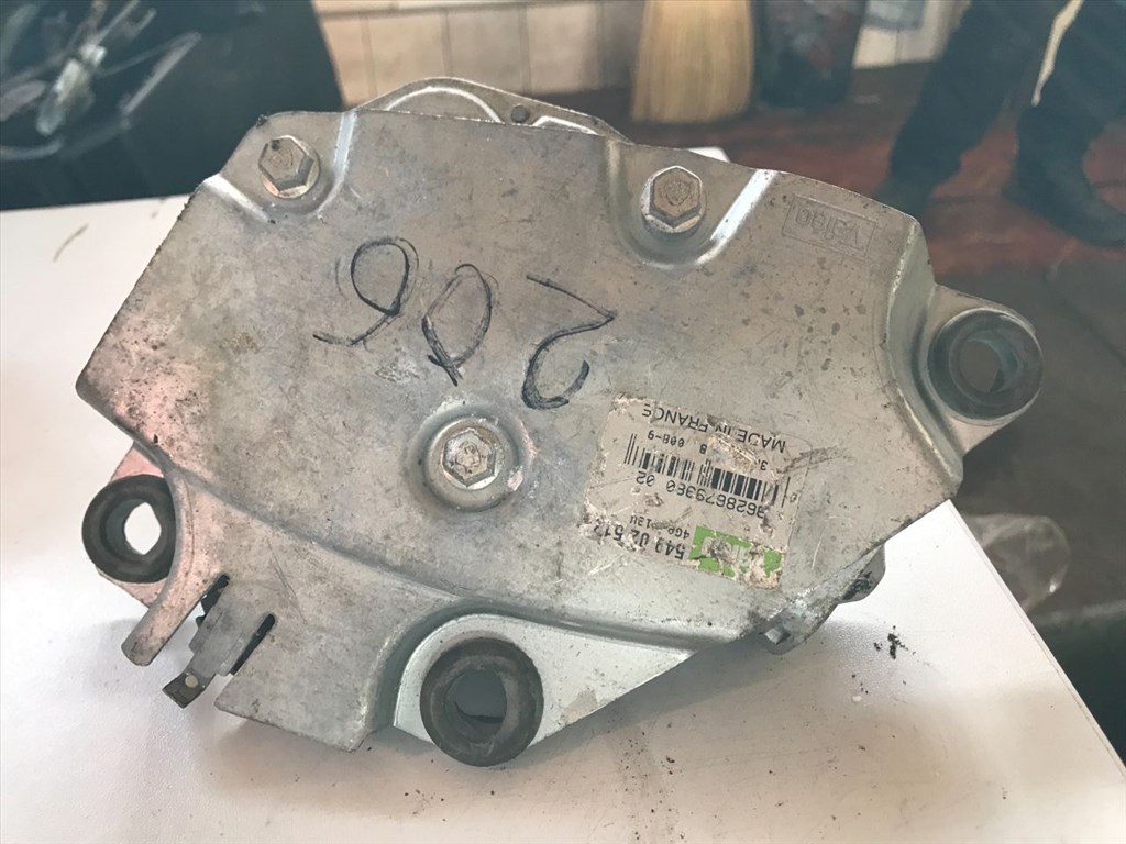 PEUGEOT 206 Ferdehátú 2A/C Hátsó Ablaktörlő Motor (20488) 9628679380 2. kép